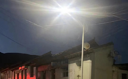 农村院子里最适合的左贡太阳能路灯亮度与安装要点 农村院子里最适合的左贡太阳能路灯亮度与安装要点